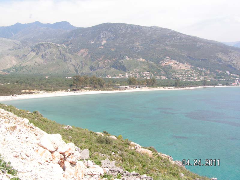 Truall per SHITJE ne Qeparo, Himare | ne bregdet 10,000m2 | me Hipoteke (QRS-1001)