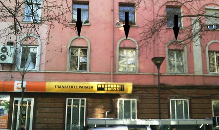 Apartment for sale in 'Shallvaret' area in Reshit Collaku Street, (TRS-101-88)