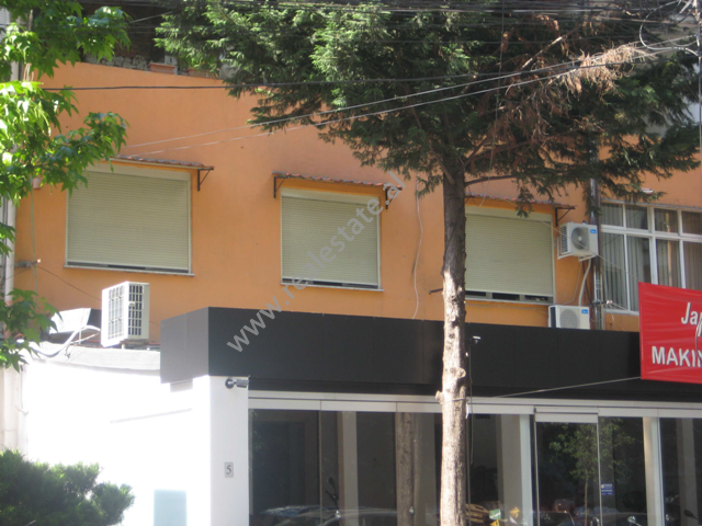 Office space for rent in Bllok area in Tirana , (TRR-912-5)