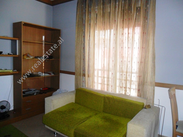 Apartment for rent in Zogu i Zi area in Tirana, (TRR-912-17)