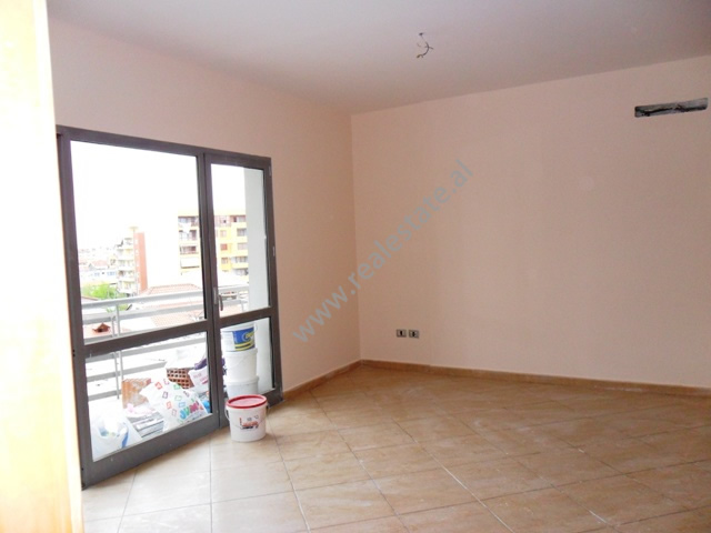 Apartment for rent in Zogu i Zi area, can be used for office also, Tirana, (TRR-912-19)