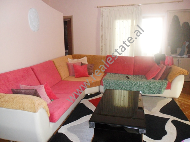 Apartament for rent in Haki Shehu Street, close to Turkish Embassy in Tirana, (TRR-1112-27)