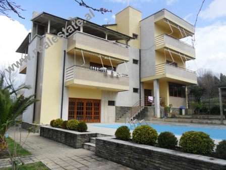 Residential villa for rent behind Artficial Lake in Tirana, Albania(TRR-313-15)