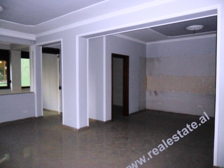 Apartment for sale in Pjeter Bogdani Street in Tirana, Albania