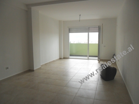 Apartment for rent in Zogu Zi area in Tirana, Albania (TRR-513-28)