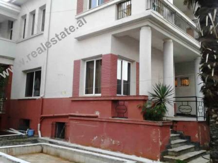 Three Storey villa for rent in Barrikadave Street in Tirana, Albania (TRR-913-14)