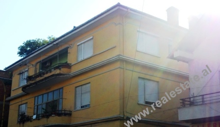 Villa for rent in the Center of Tirana, Albania (TRR-913-35)