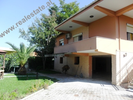 Villa for rent in Tahir Dizdari Street in Tirana, Albania (TRR-1013-40)