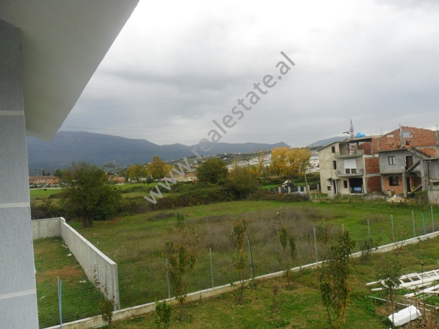 Toke per shitje  mbas qendres tregtare TEG ne Lunder, Tirane, (TRS-1113-12)