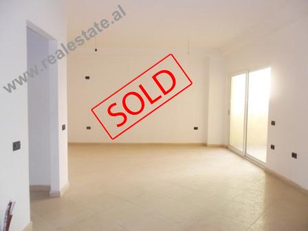 Apartment for sale in Abraham Lincoln Street in Tirana, Albania (TRS-1113-23)