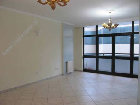 Office space for rent in Donika Kastrioti Street in Tirana, Albania (TRR-314-39j)