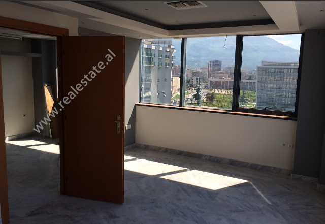 Office space for rent at the begining of Kavaja Street in Tirana , Albania (TRR-514-38a)