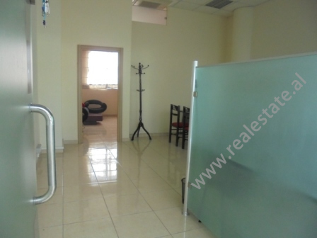 Office space for rent close to Wilson Square in Tirana, Albania (TRR-1014-32j)