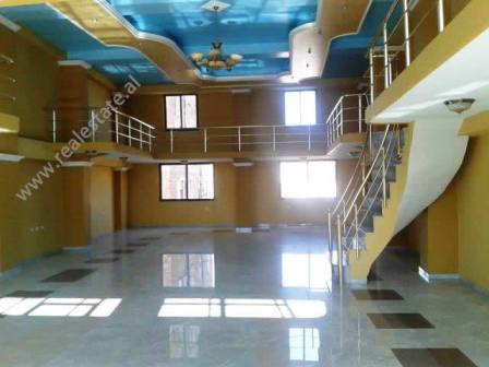 Business building for rent in Aleksander Moisiu Street in Tirana, Albania (TRR-1014-71j)