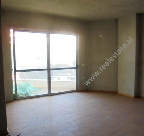 Three bedroom apartment for sale in Fresku area in Tirana, Albania (TRS-1214-50r)