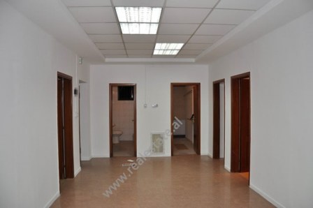 Office for rent in Boulevard Zogu I in Tirana, Albania (TRR-315-16m)