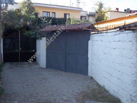 One Storey Villa for sale in Marubi Street in Tirana, Albania (TRS-315-59b)