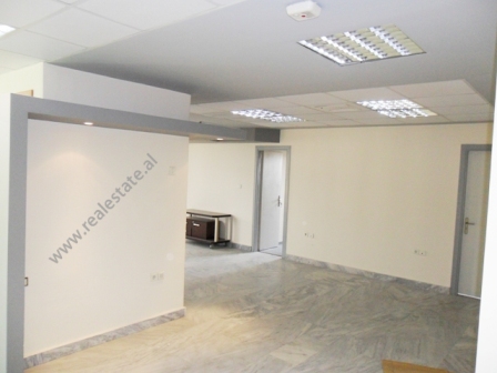 Office for rent close to the Center of Tirana, Albania  (TRR-415-63b)
