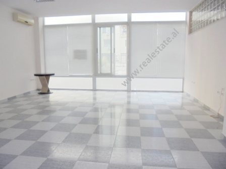 Office for rent in Tirana, in Gjergj Fishta boulevard, Albania (TRR-715-18m)