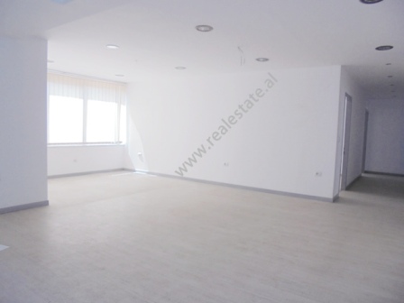 Office for rent in Tirana, in Dritan Hoxha street, Albania (TRR-715-22m)