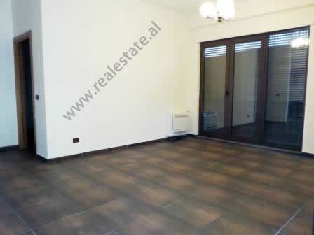 Modern office for rent in Tirana, near Blloku area, Albania (TRR-915-34b)