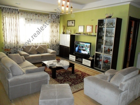Three bedroom apartment for rent in Tirana, in Bogdaneve Street, Albania (TRR-915-51b)
