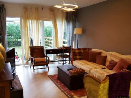 Three bedroom apartment for rent in residential compound in Lunder Village , Tirana  (TRR-1115-57a)