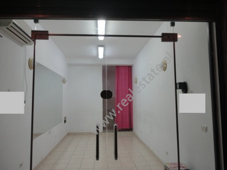 Store for sale in Gjergj Fishta Boulevard in Tirana, Albania (TRS-116-34K)