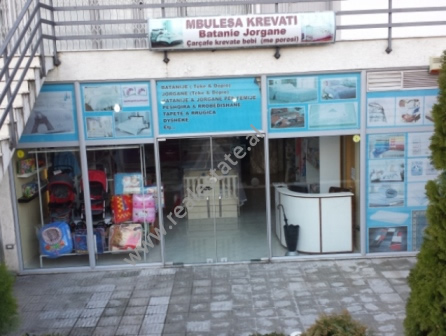 Store for rent in Tirana, in Bulevardi Blu Street near Kamez area, Albania (TRR-216-5b)
