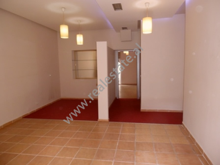 Office space for rent close to Rinia Park in Tirana, Albania (TRR-316-21K) 
