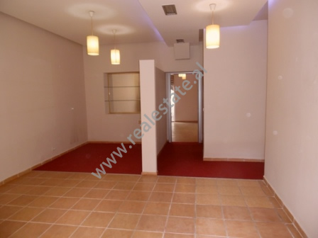 Office space for rent close to Rinia Park in Tirana, Albania (TRR-316-21K)