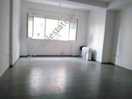 Office for rent in the center of Tirana, Albania (TRR-114-28b)