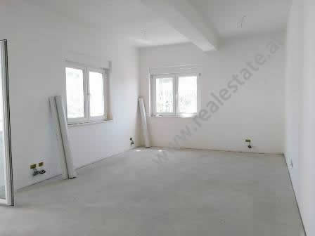 Three bedroom apartment for sale near Sauk area in Tirana, Albania (TRS-416-35b)
