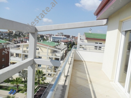 Penthouse for rent in a new complex close to Sauk area in Tirana, Albania (TRR-516-19b)