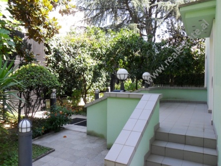 Two storey villa for rent in Skenderbeg Street in Tirana, Albania (TRR-716-40b)