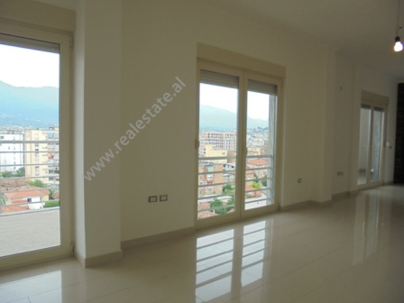 Two bedroom apartment for rent in Tirana, in Qemal Stafa street, Albania (TRR-515-43m)