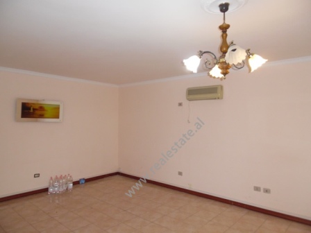 Office for rent in Bogdaneve Street in Tirana, Albania (TRR-1116-27K)