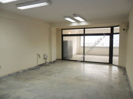 Office for rent very close to the City Center of Tirana, Albania (TRR-515-50b)