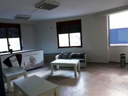Office space for rent close to Zogu I boulevard in Tirana , Albania  (TRR-117-42a)
