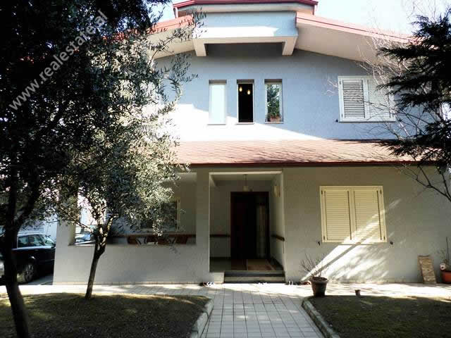 Two storey Villa for rent close to Laknas area in Tirana, Albania (TRR-217-43L)