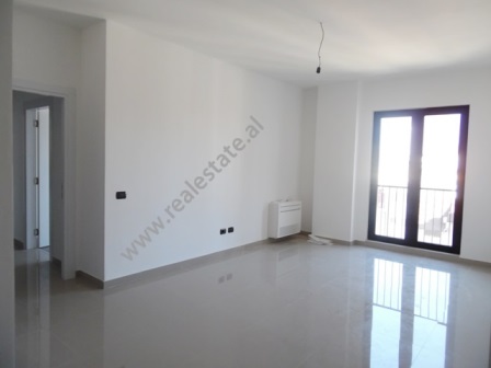 Office for rent in the beginning of Kavaja Street in Tirana, Albania (TRR-1117-4L)