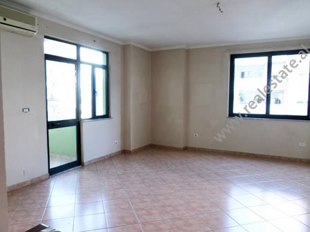 Office for rent in Gjergj Fishta Boulevard in Tirana Albania (TRR-1117-24L)