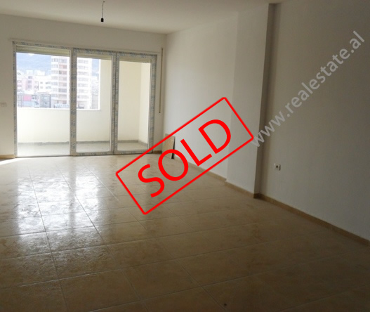 Apartment for sale in Kavaja Street in Tirana, Albania (TRS-114-42b)