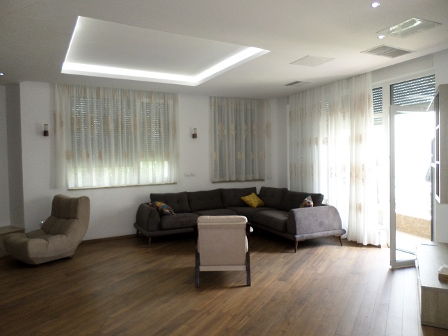 Villa for rent in Lunder area , in Tirana , Albania (TRR-518-34a)