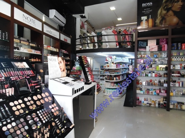 Store for sale in Qytet Studenti area in Tirana (TRS-718-38E)