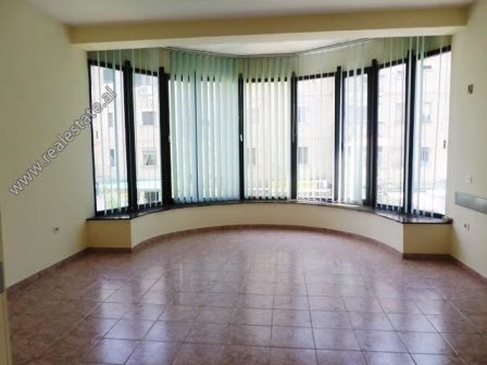 Office for rent in Kujtim Laro Street in Tirana, Albania (TRR-718-45L)