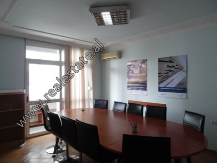 Offices for rent in ish-Ekspozita area in Tirana, Albania (TRR-718-68E)