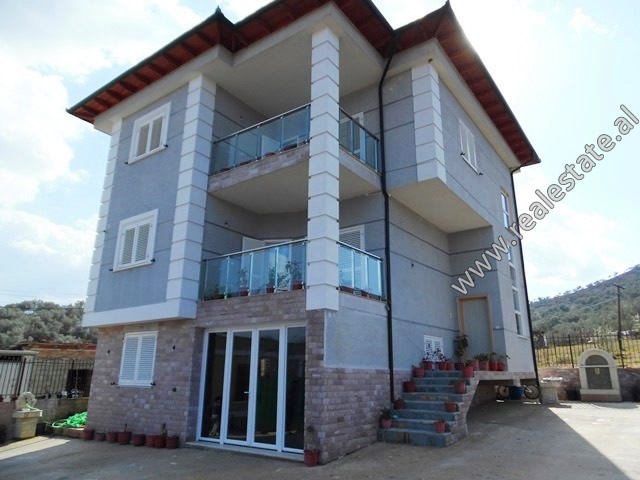Three storey villa for rent in Mjull-Bathore area very close to TEG in Tirana, Albania (TRR-319-10L)