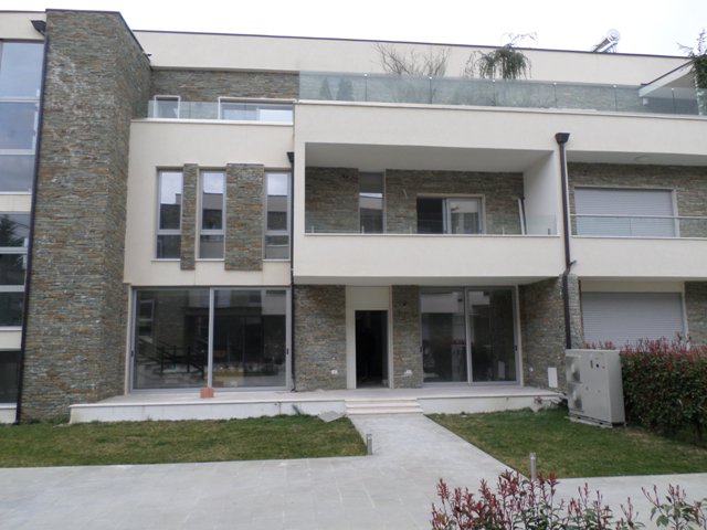 Duplex apartment for rent near Dry Lake in Tirana, Albania (TRR-319-9T)