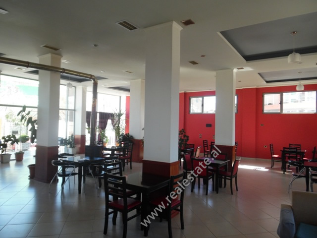  Bar Coffee for rent in Ali Demi street in Tirana, Albania (TRR-319-22T)